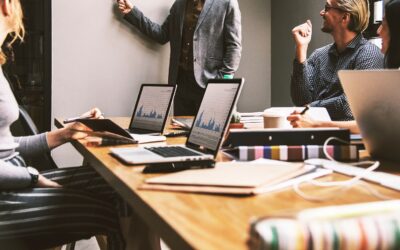 Najlepsze darmowe i płatne narzędzia IT dla małego biznesu w 2025 roku