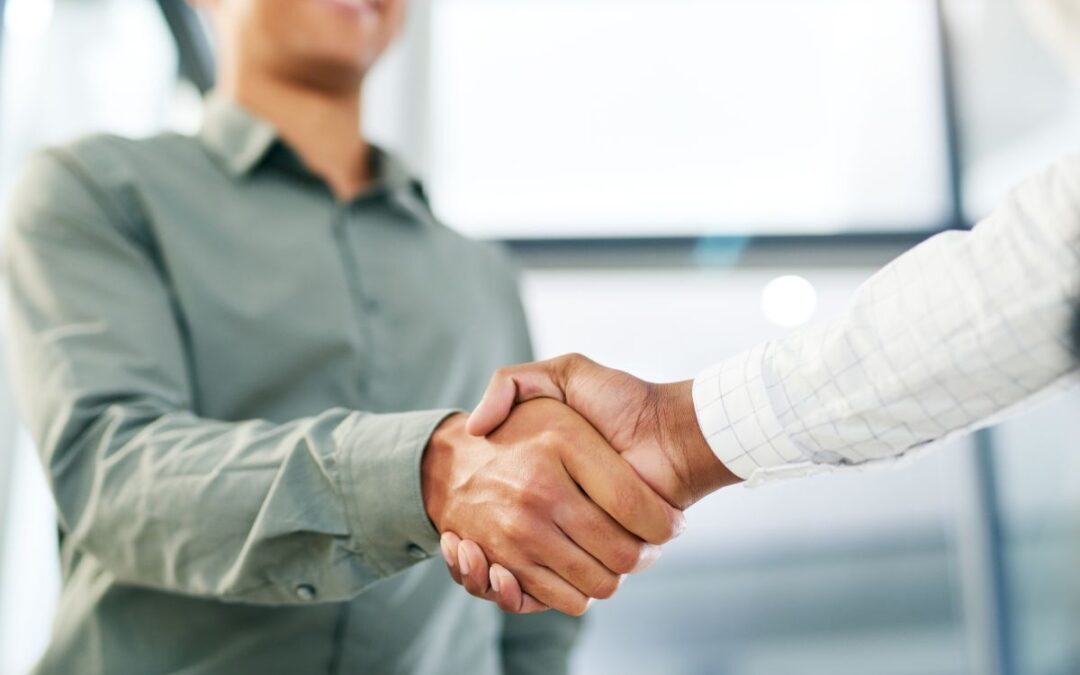 Onboarding pracownika w 7 krokach: IT, bezpieczeństwo, RODO i procedury